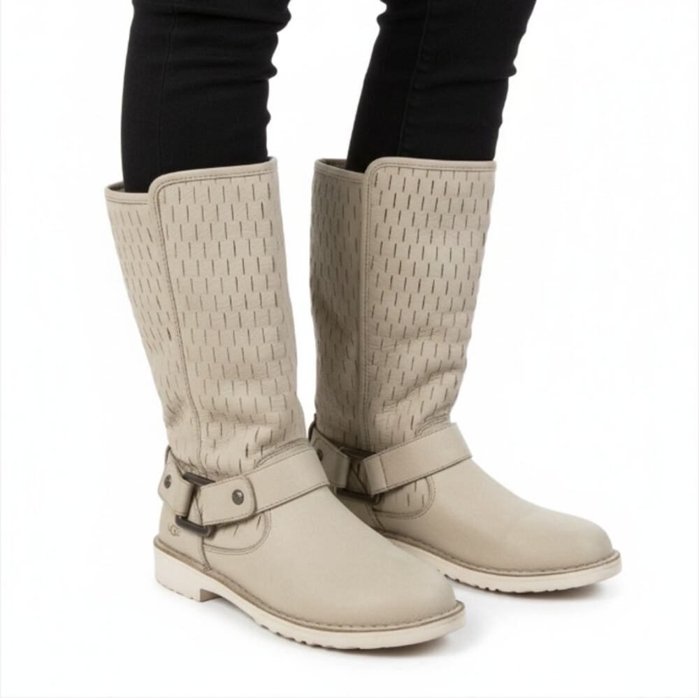 UGG Perforated Leather Shani Boots Sz 7 Beige Shearling Stylish City Chic Boho